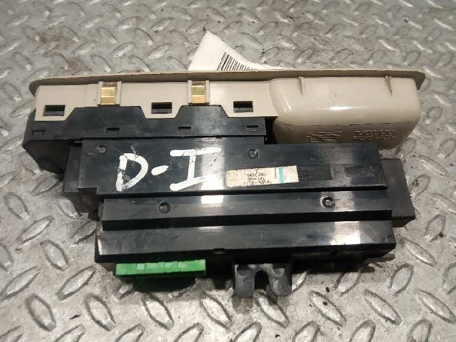 Botão dianteiro direito de ativação de motor de acionamento de vidro 9496386 VOLVO