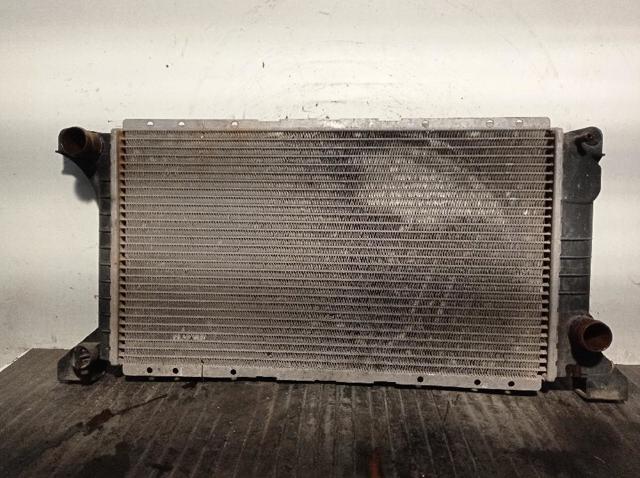 Radiador de esfriamento de motor 94VB8005HB FORD