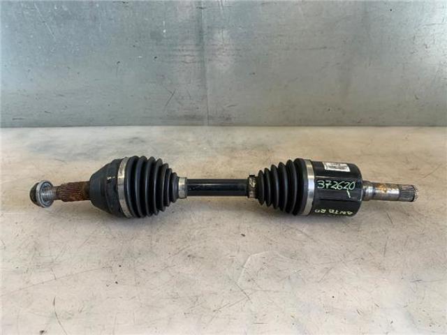 Semieixo (acionador) dianteiro esquerdo 95027717 OPEL