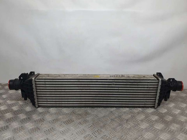 Radiador de intercooler 95081734 OPEL