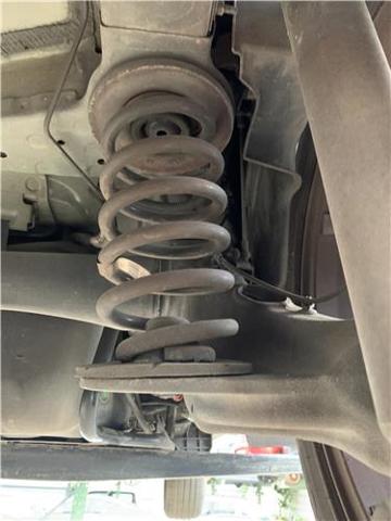 Mola traseira 95107103 OPEL