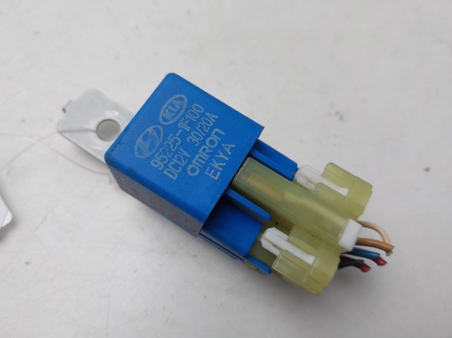 952251F100 Hyundai/Kia