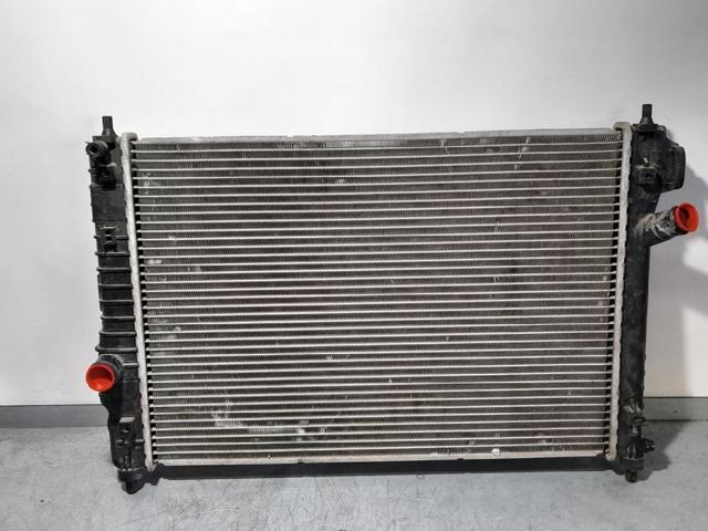 Radiador de esfriamento de motor 95227749 GM