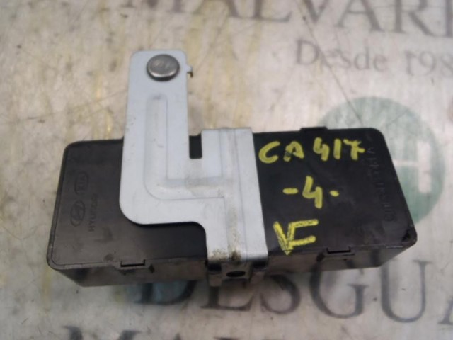952302B240 Hyundai/Kia