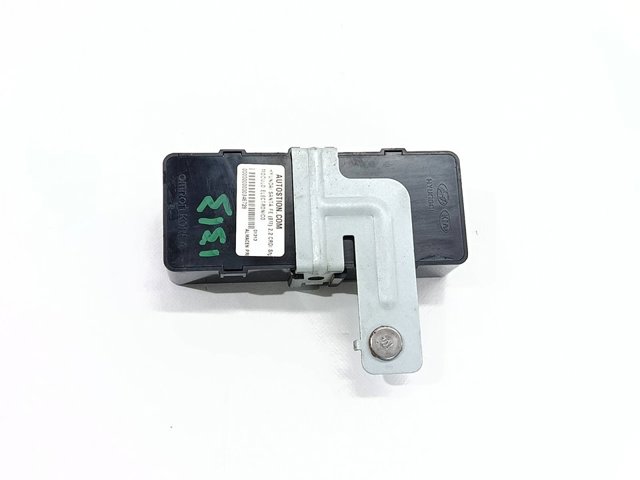 952302B240 Hyundai/Kia