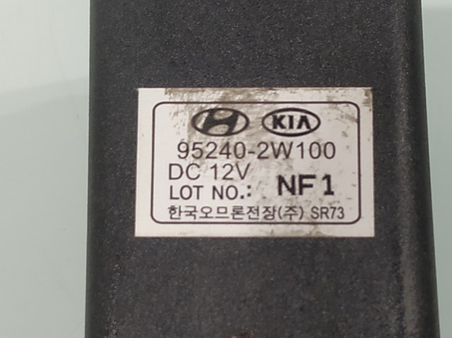 952402W100 Hyundai/Kia