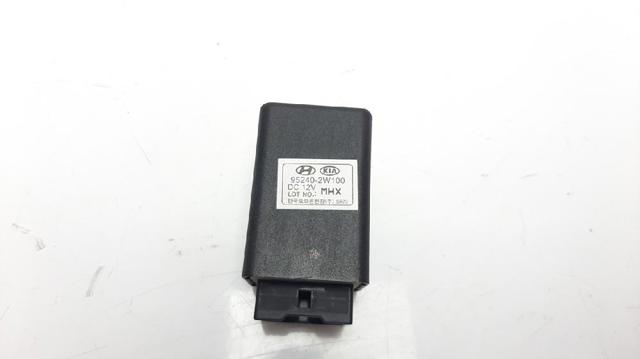 952402W100 Hyundai/Kia