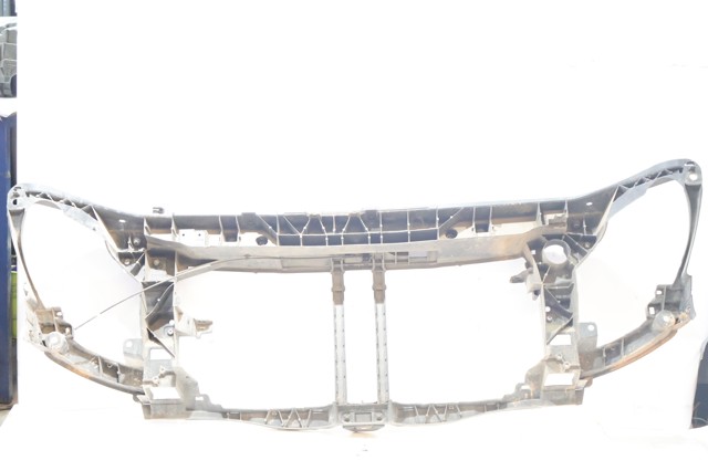 Suporte do radiador montado (painel de montagem de fixação das luzes) 95528758 OPEL
