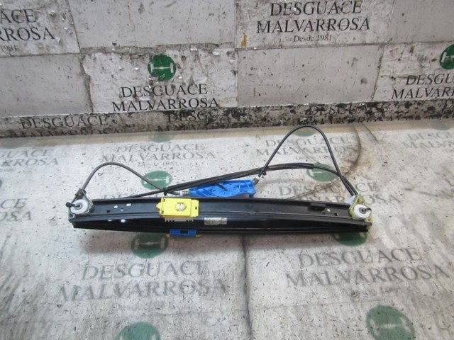 Mecanismo de acionamento de vidro da porta dianteira direita 95554246201 PORSCHE