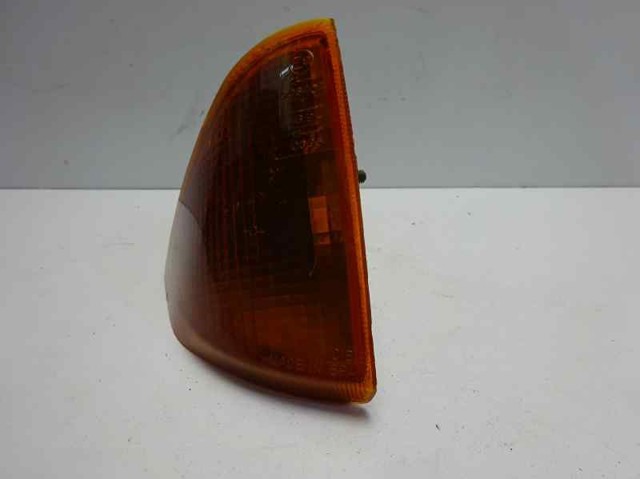 Pisca-pisca direito 95619021 PEUGEOT