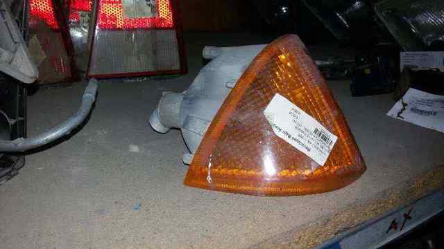 Pisca-pisca direito 95619021 PEUGEOT