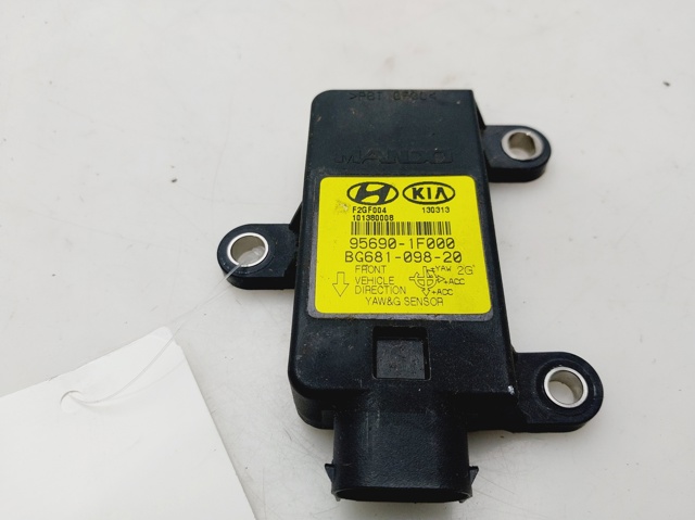 956901F000 Hyundai/Kia