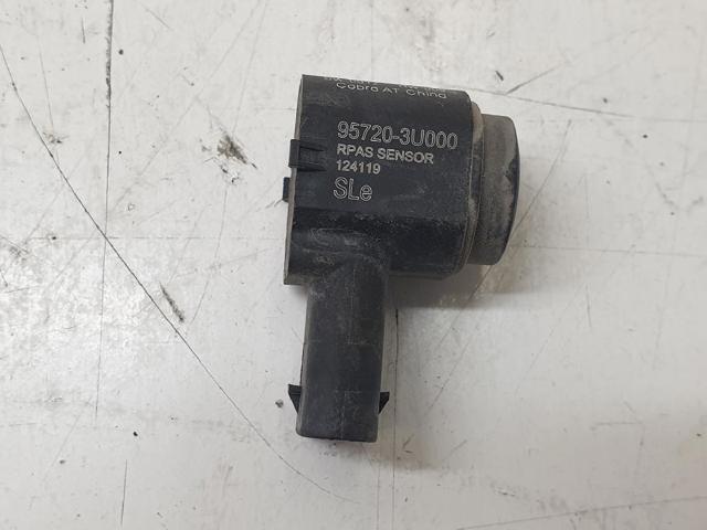 957203U000 Hyundai/Kia