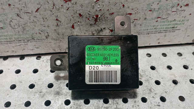 957902F200 Hyundai/Kia