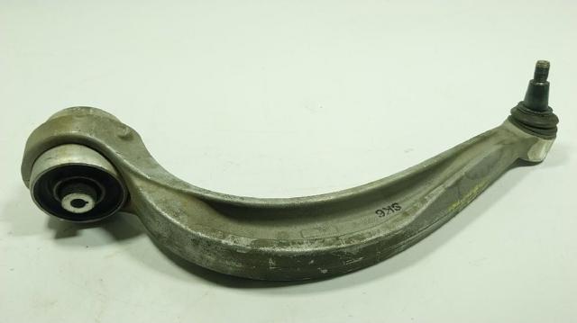 Braço oscilante inferior direito de suspensão dianteira 95840769400 PORSCHE