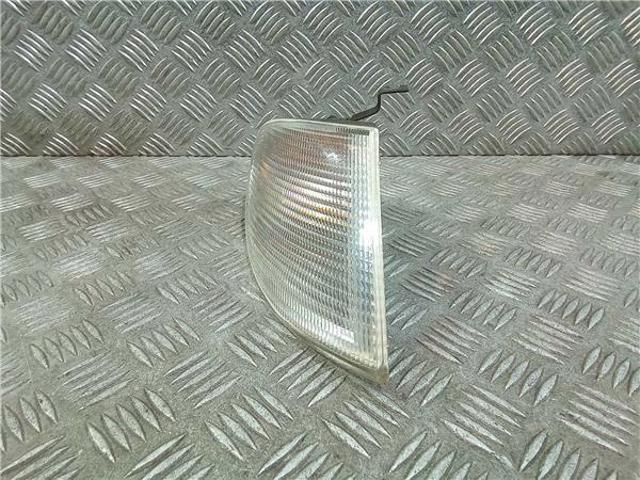 Pisca-pisca direito 95VW13368AC FORD