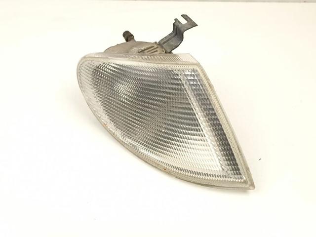 Pisca-pisca direito 95VW13A358AA FORD