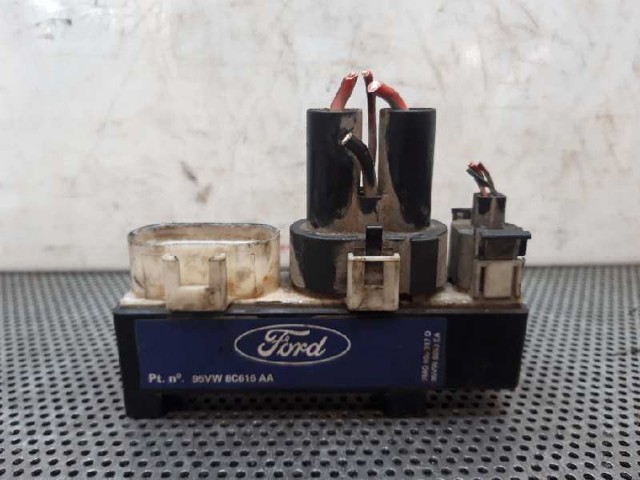 Regulador de revoluções de ventilador de esfriamento (unidade de controlo) 95VW8C616AA FORD