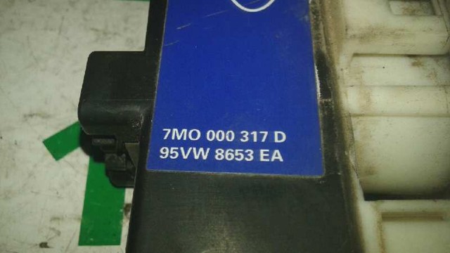 Regulador de revoluções de ventilador de esfriamento (unidade de controlo) 95VW8C616AA FORD