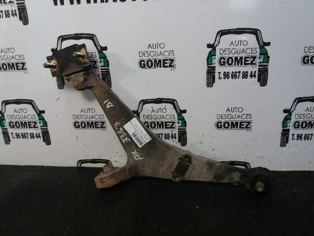 Braço oscilante inferior esquerdo de suspensão dianteira 96133608 PEUGEOT