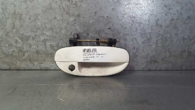 Maçaneta dianteira direita da porta externa 96226250 GM
