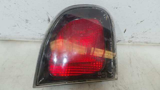 Lanterna traseira esquerda interna 96239383 GM
