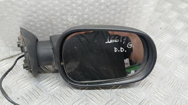 Espelho de retrovisão direito 963015207R RENAULT