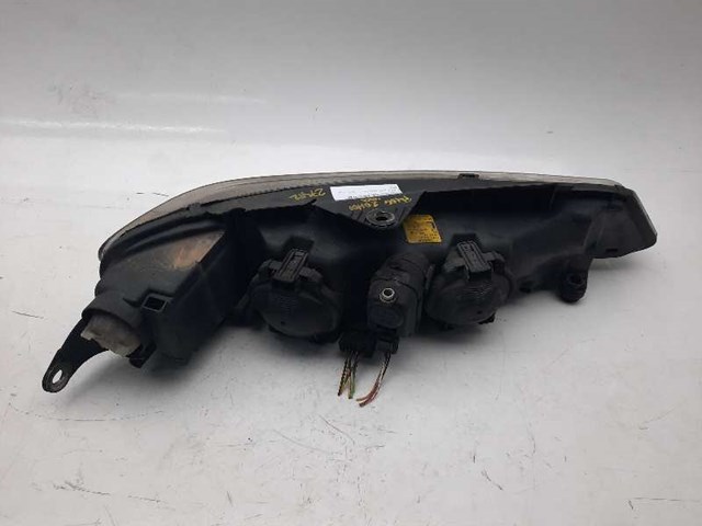 Luz esquerda 9630423277 PEUGEOT