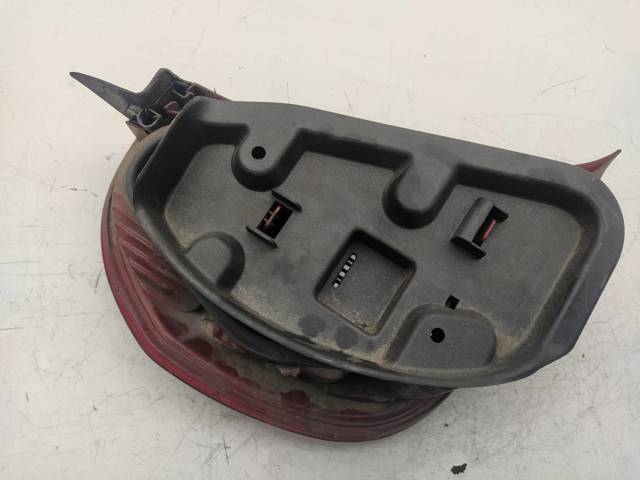 Lanterna traseira direita 9632646680 PEUGEOT
