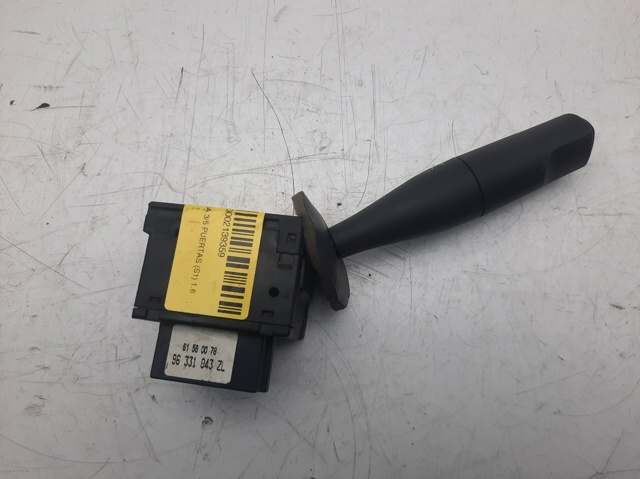 Comutador direito instalado na coluna da direção 96331043ZL PEUGEOT