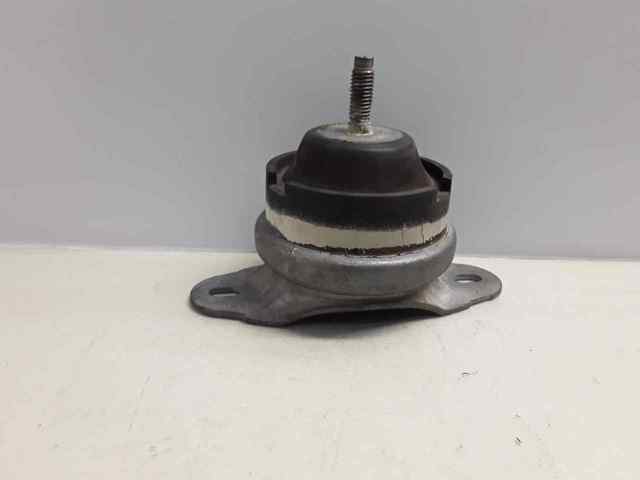 Coxim (suporte) direito de motor 9635939980 PEUGEOT