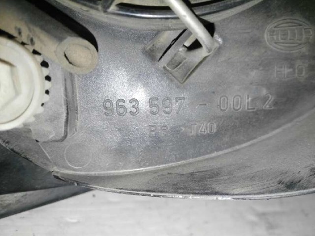 Luz esquerda 96359700L2 VAG