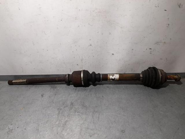 Semieixo (acionador) dianteiro direito 9637117880 PEUGEOT