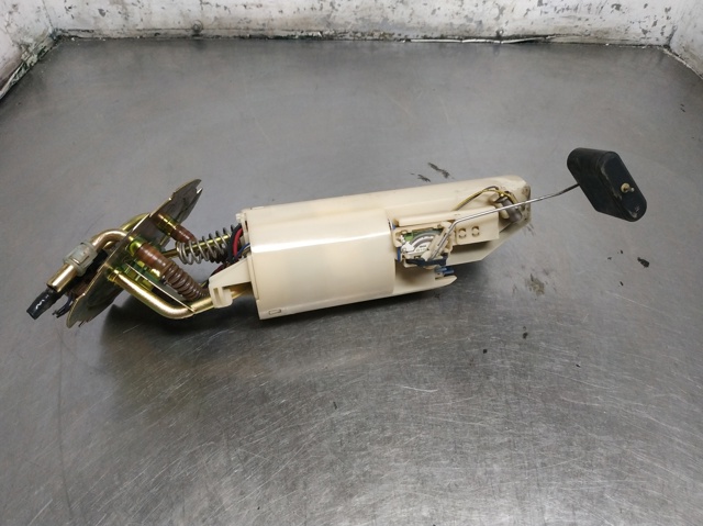 Módulo de bomba de combustível com sensor do nível de combustível 96385759 GM