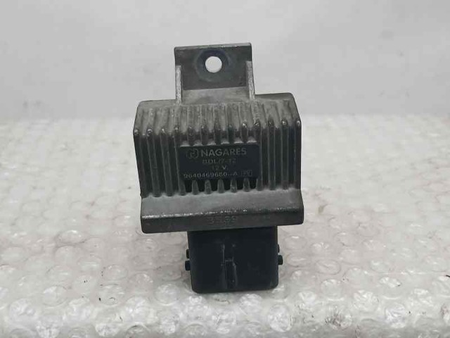 Relê das velas de incandescência 9640469680A RENAULT