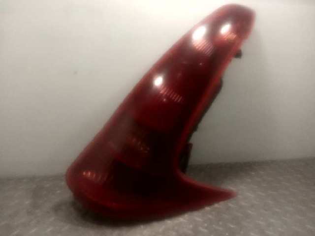 Lanterna traseira direita 9641540577 PEUGEOT