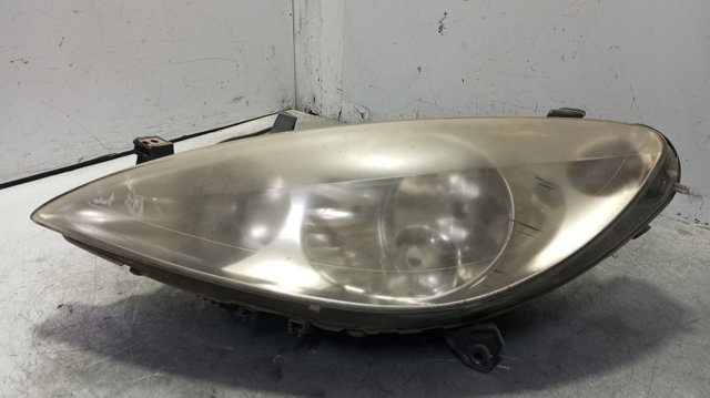 Luz esquerda 9641615780 PEUGEOT