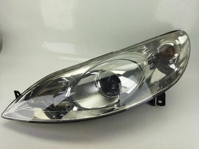 Luz esquerda 9641944280 PEUGEOT
