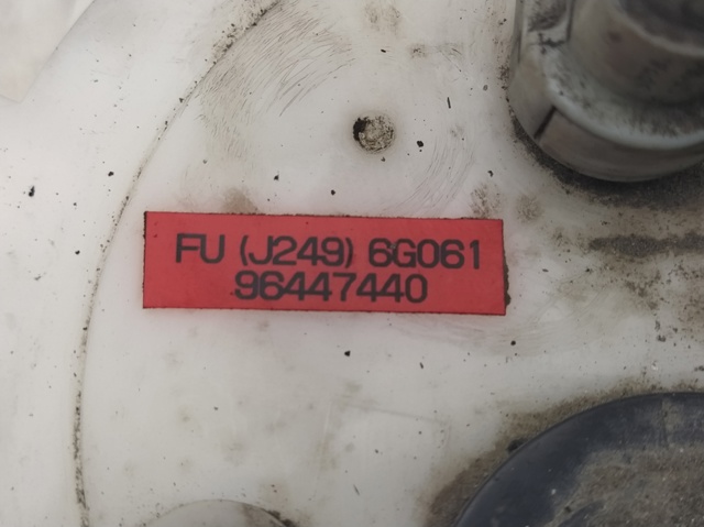 Bomba de combustível elétrica submersível 96447440 GM