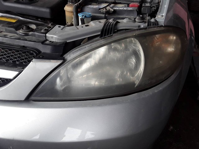 Luz esquerda 96458811 GM