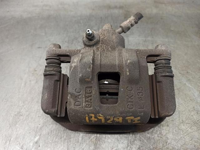 Suporte do freio traseiro esquerdo 96475840 GM