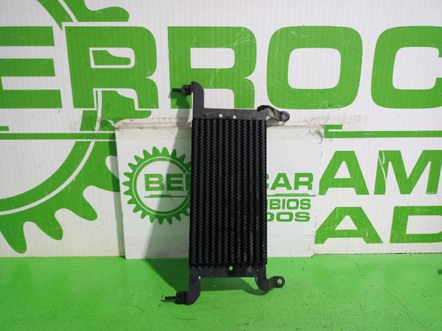 Radiador de esfriamento de combustível 964914368B PEUGEOT