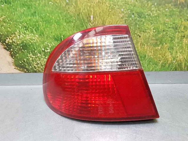 Lanterna traseira esquerda externa 96500231 GM
