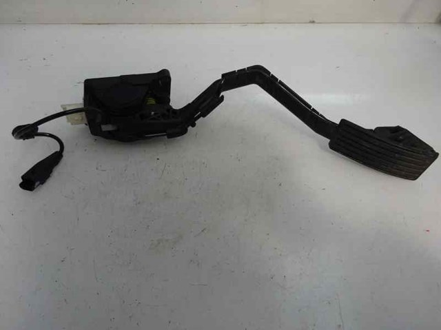 407 sedan (2004-2011) original desde 64,75 €