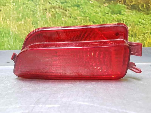 Lanterna de nevoeiro traseira esquerda 9652464680 PEUGEOT