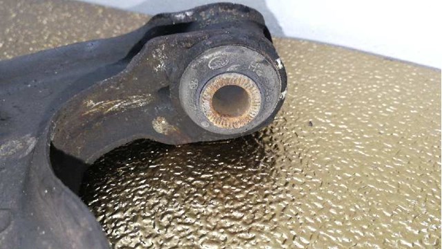 Bloco silencioso dianteiro do braço oscilante inferior 96535087 GM