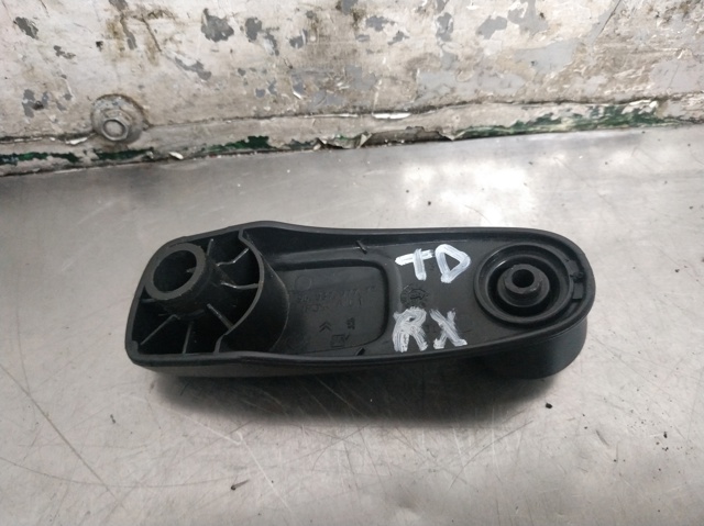 Punho de acionamento de vidro da porta traseira 9653797777 PEUGEOT