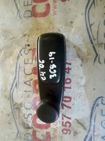 Punho de acionamento de vidro da porta traseira 9653797777 PEUGEOT