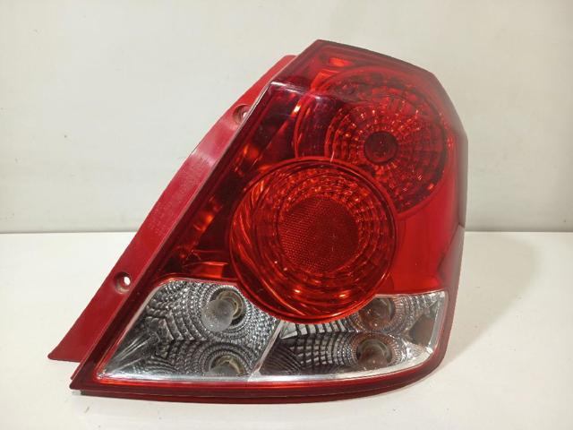 Lanterna traseira direita 96540321 GM