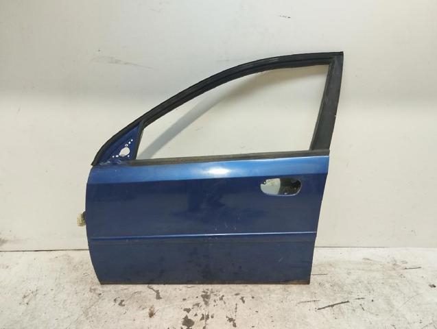 Porta dianteira esquerda 96547285 GM